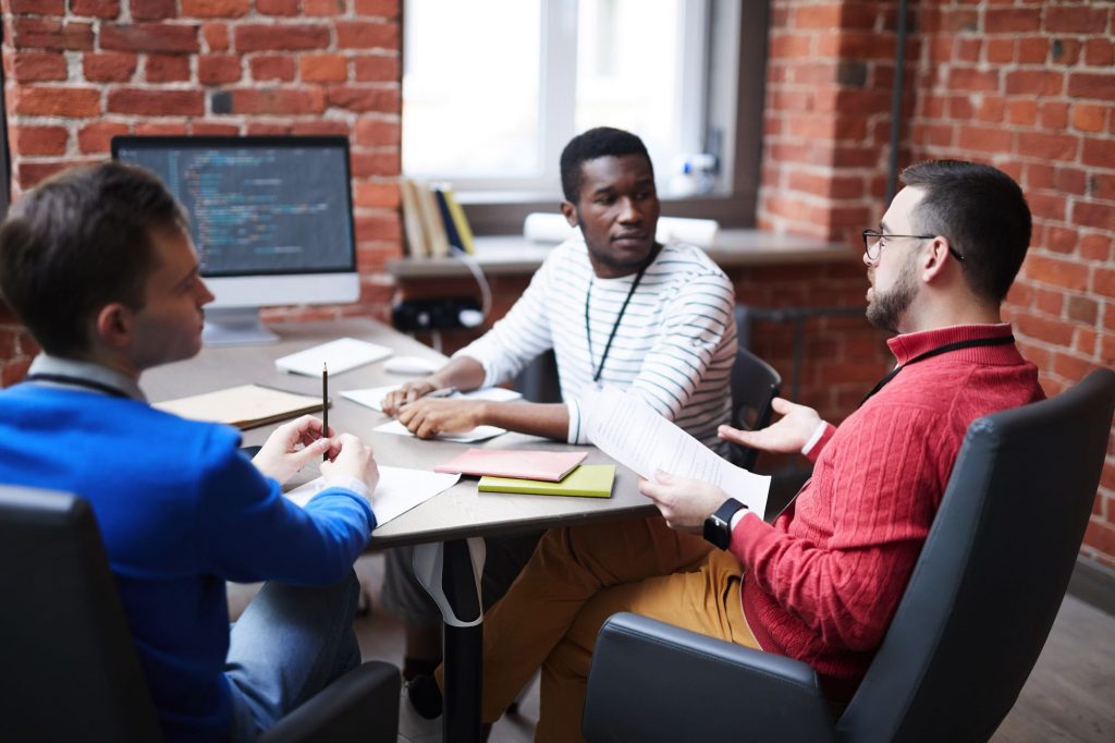 discussing-new-software-YVHLDX9.jpg